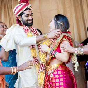 blogs-aisle-say-hindu-engagement-and-pre-wedding-ceremonies